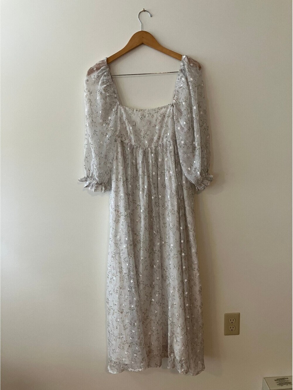 Gorgeous Womens M Ivory Floral Midi Dress Puff Sleeve Embroidered Cottagecore